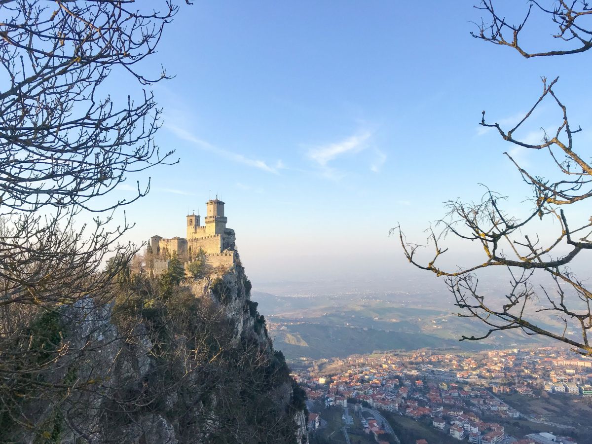 tra le attrazioni più belle di San Marino ci sono sicuramente le sue Tre tORRI