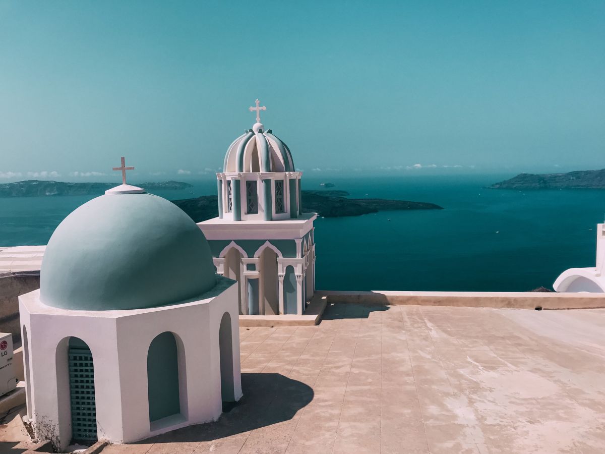le isole greche sono la meta ideale dove trascorrere le vacanze estive