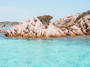 l'isola de La Maddalena è sicuramente tra le isole piccole più belle d'Italia