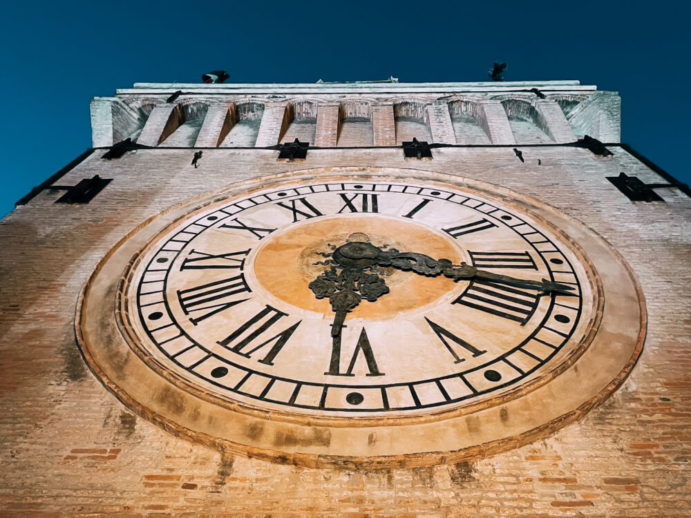l'orologio della torre di Palazzo d'Accursio