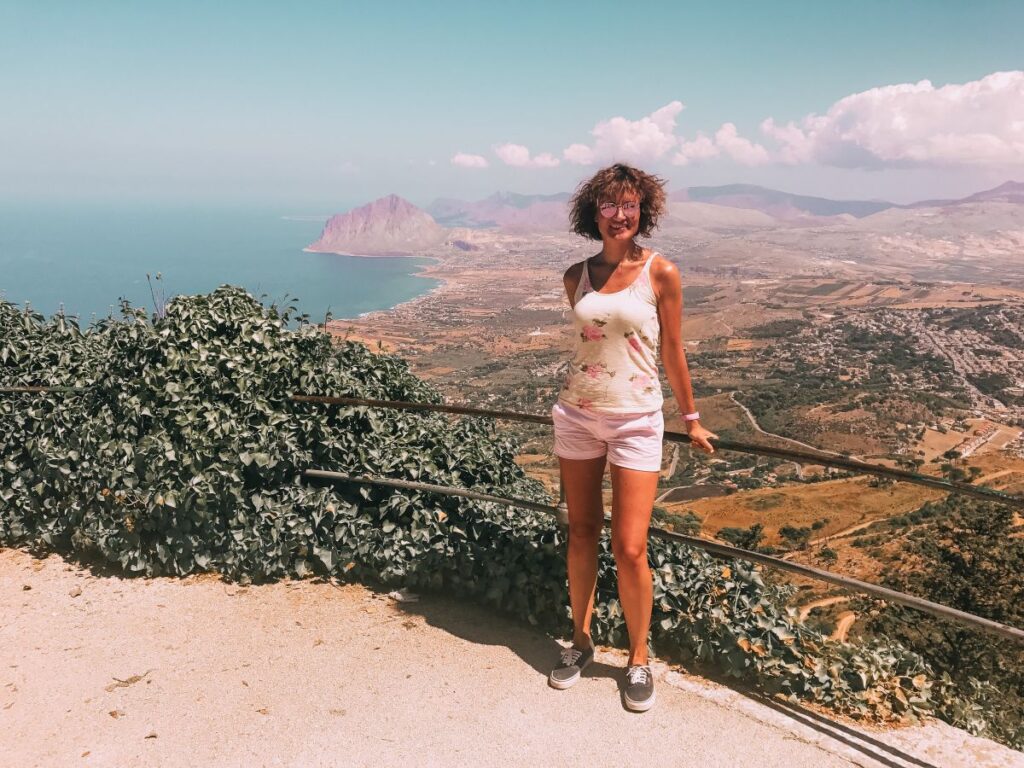 uno splendido scorcio sul monte Cofone dalla bella Erice, in Sicilia