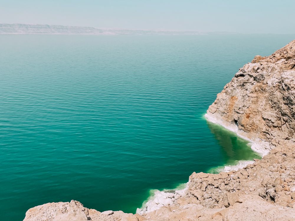 l'elevata salinità del Mar Morto lo rende il mare più salato al mondo