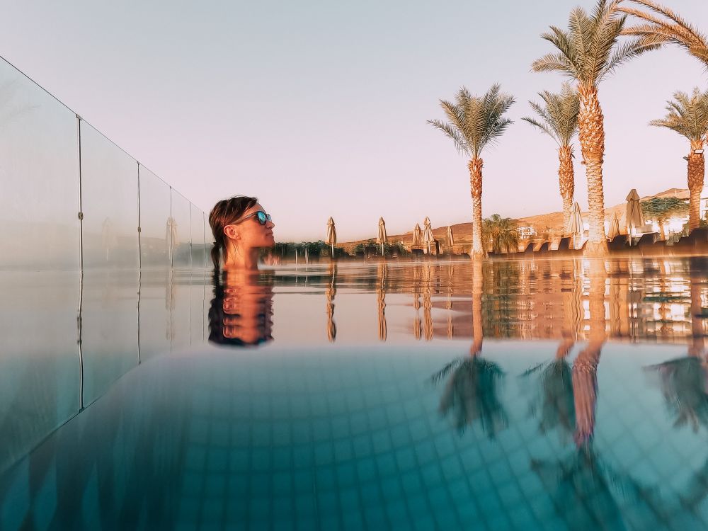 una delle piscine dell'Hilton Dead Sea Resort & Spa