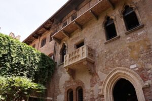 il balcone di Giulietta celebre a Verona