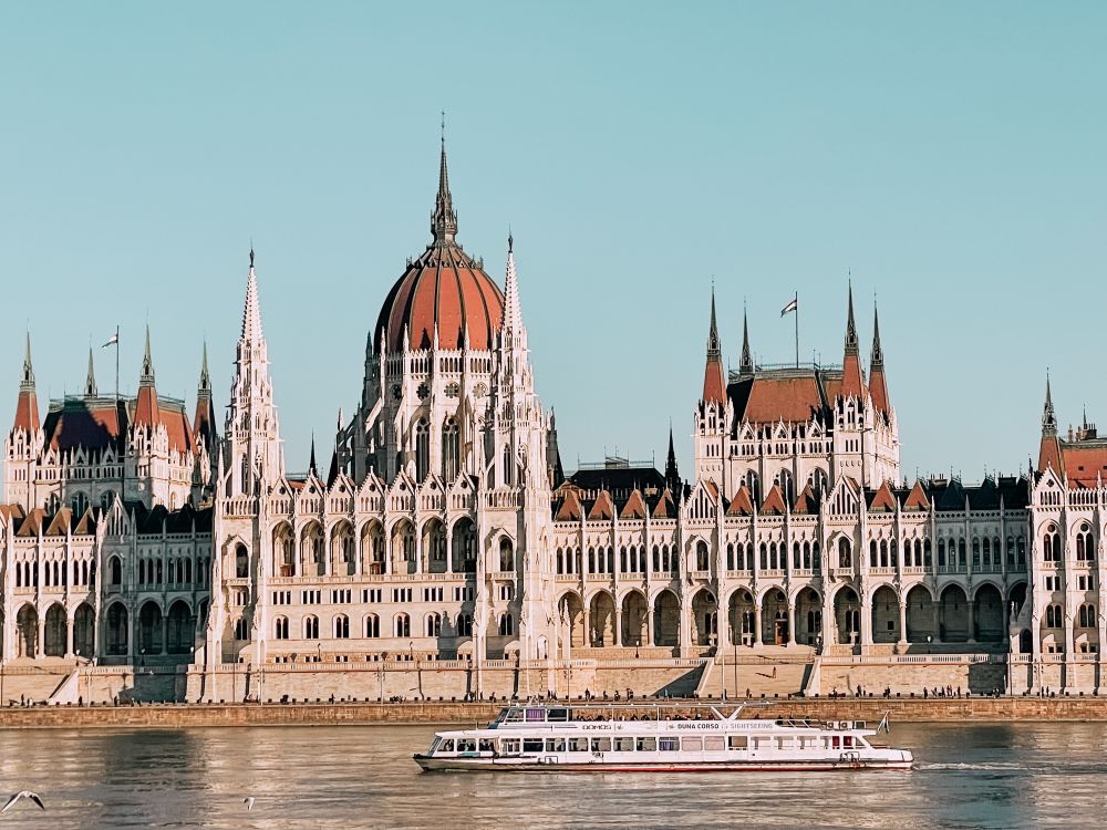 Parlamento di Budapest visto da Buda