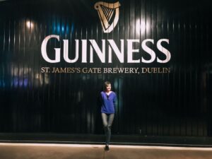 l'iconica Guinness Storehouse di Dublino