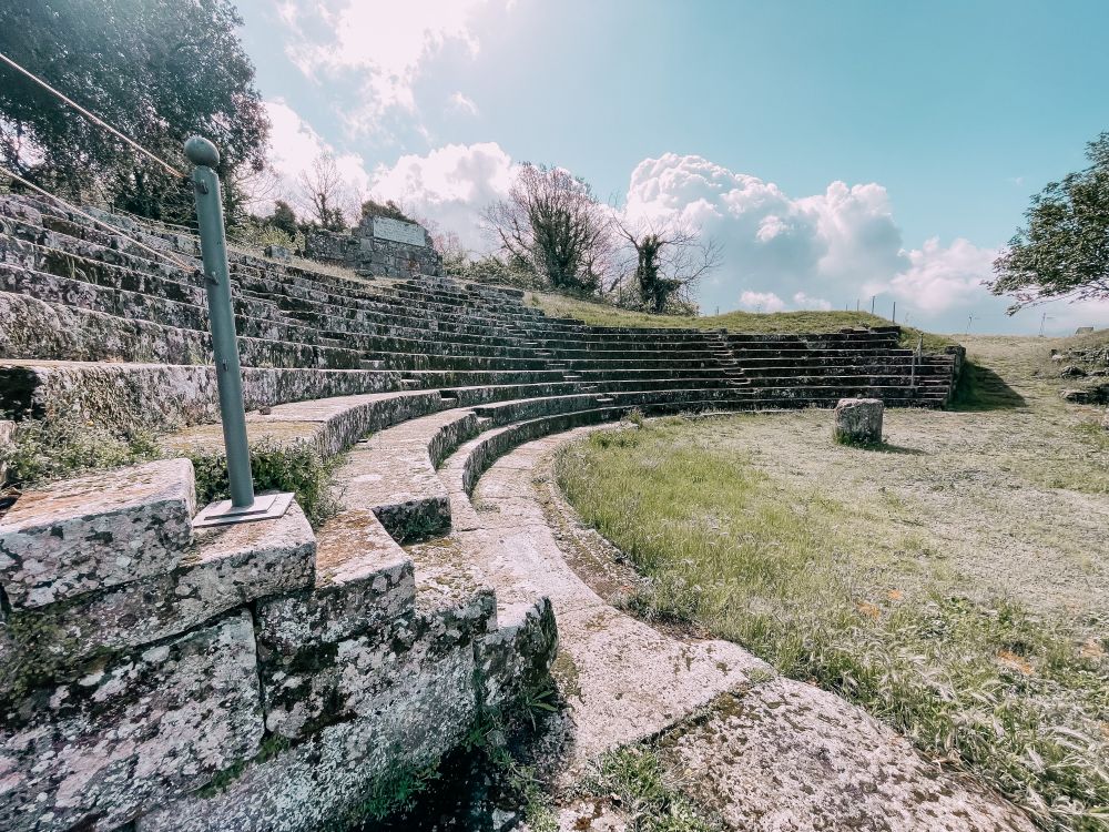 teatro romano del sito archeologico di Tuscolo