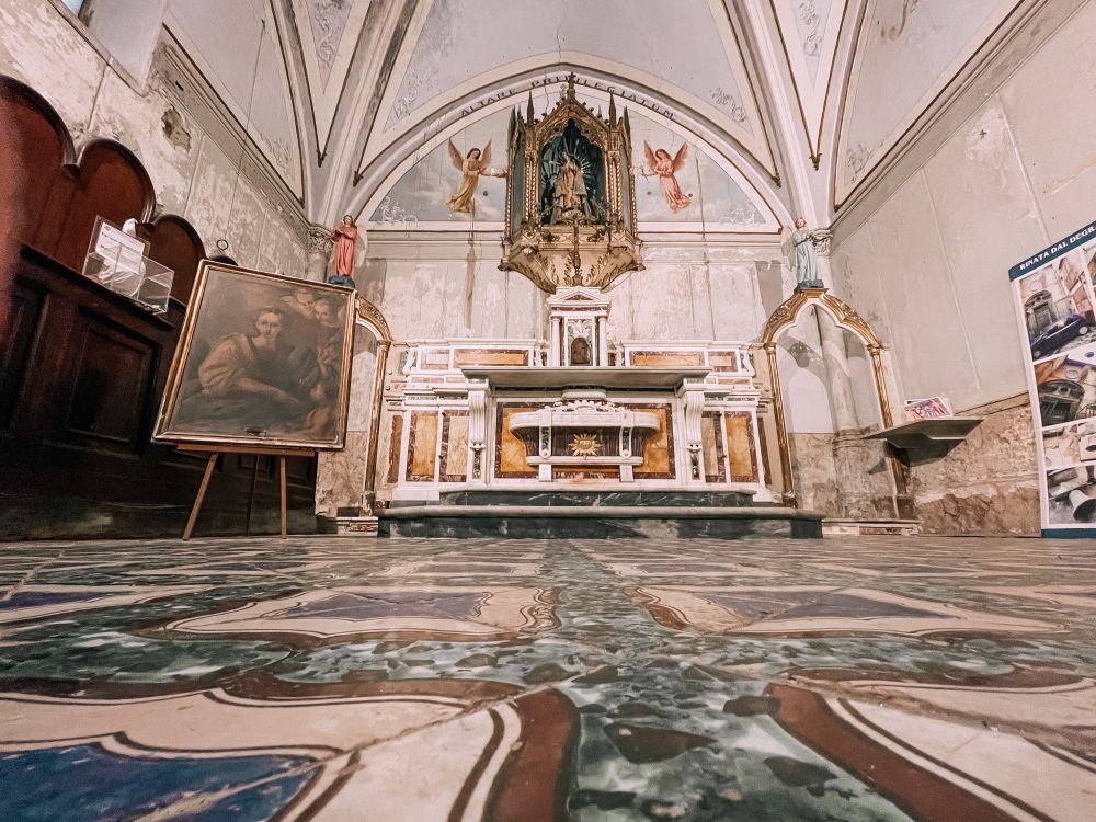 interni di Chiesa di Santa Luciella a Napoli