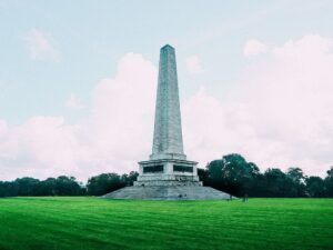 l'obelisco di Wellington all'interno di Phoenix Park a Dublino