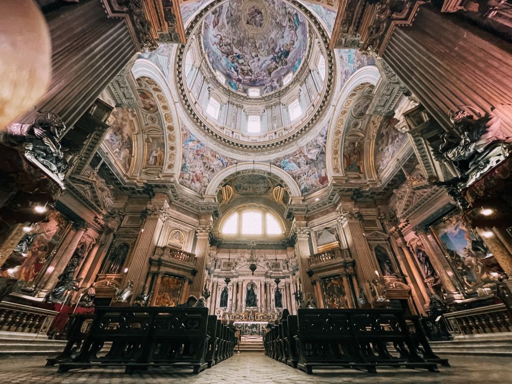 interni della Cappella del Tesoro di San Gennaro a Napoli