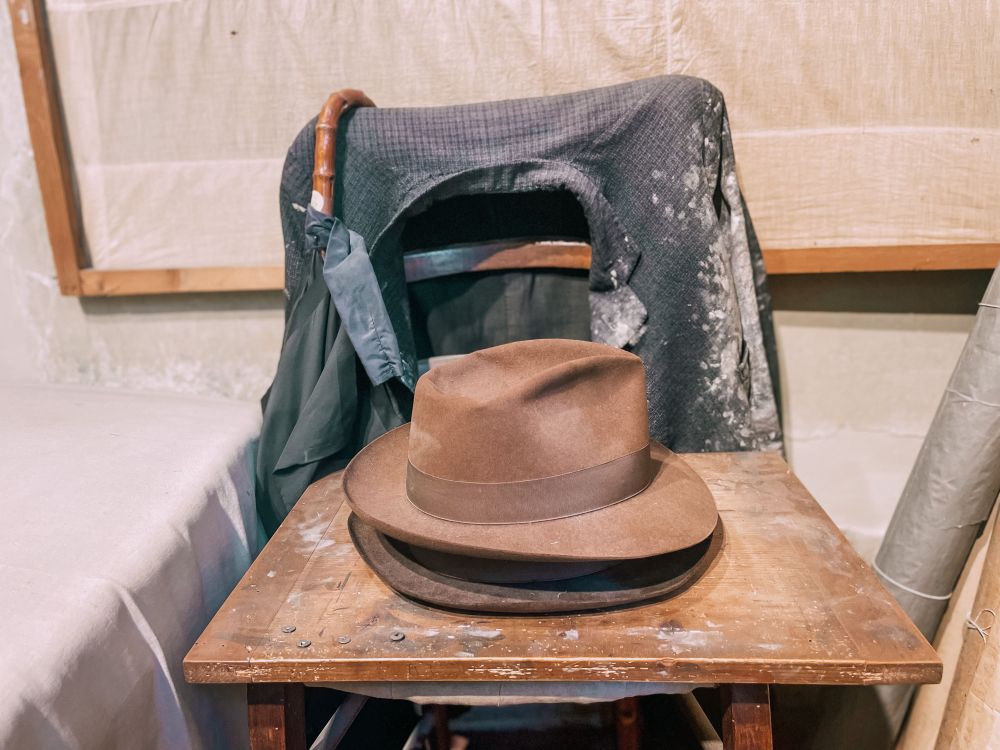 cappello e giacche di Giorgo Morandi