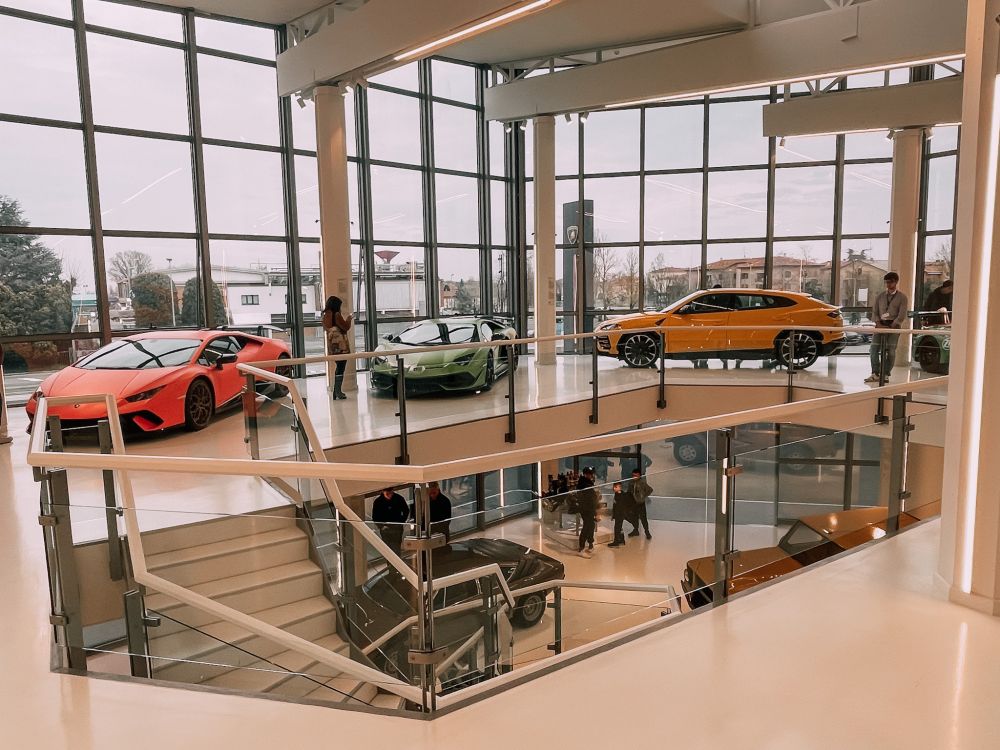 i modelli simbolo di Lamborghini sono esposti nel museo a Sant'Agata Bolognese