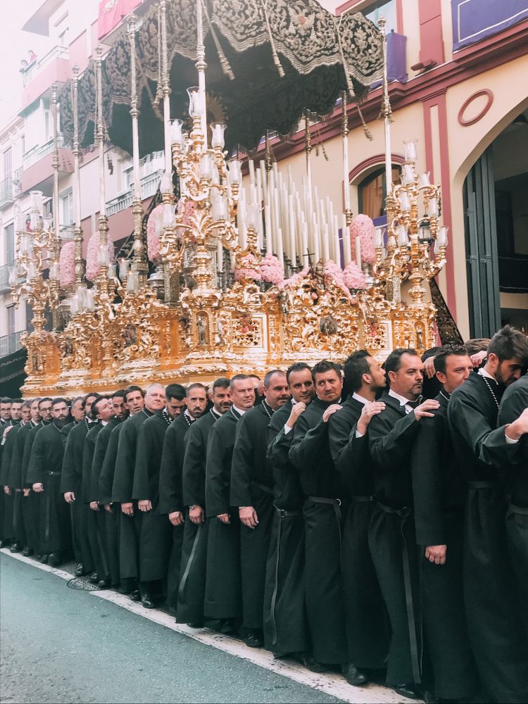 processione del Venerdì Santo per le vie di Malaga