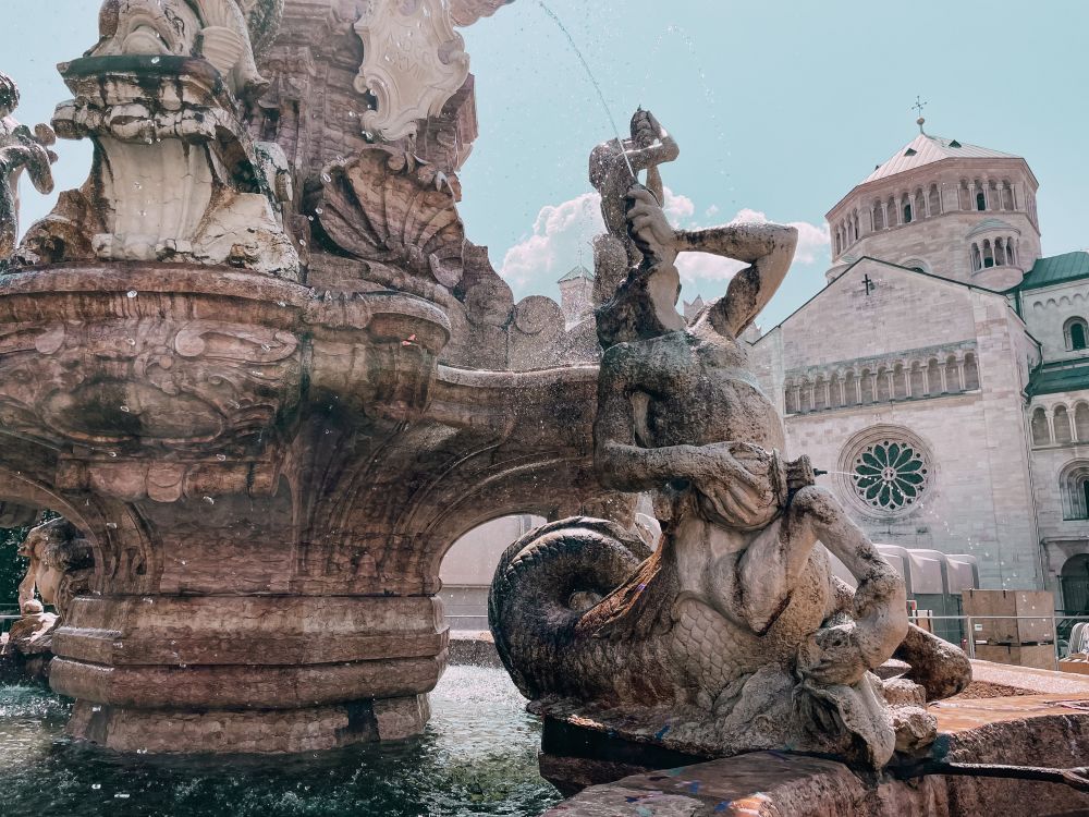 Fontana del Nettuno in Piazza Duomo a Trento