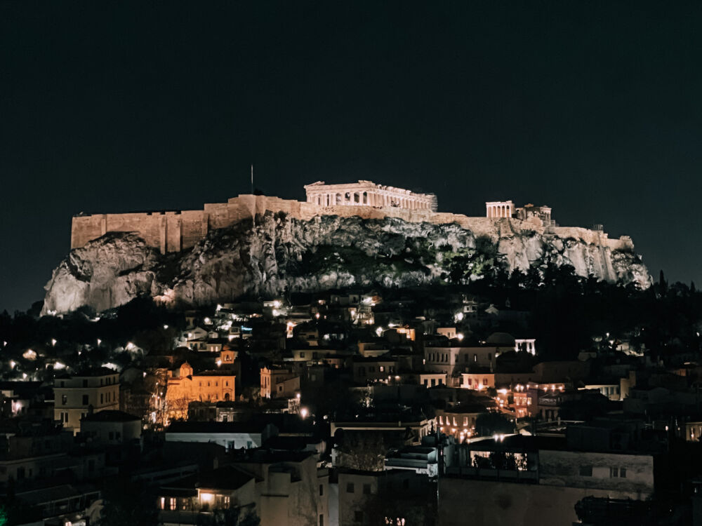 l'Acropoli di Atene vista di notte