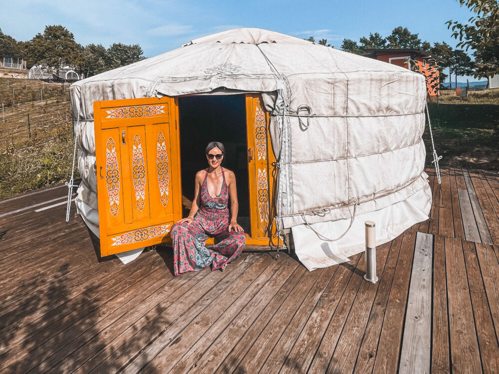 dormire in una yurta sull'Appennino Parmense