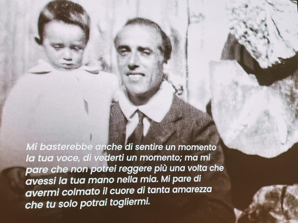 immagine di Matteotti con uno dei figli e qualche riga scritta per sua moglie