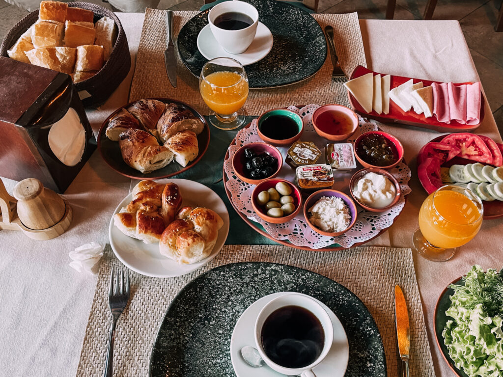 la ricca colazione di Goreme Mansion