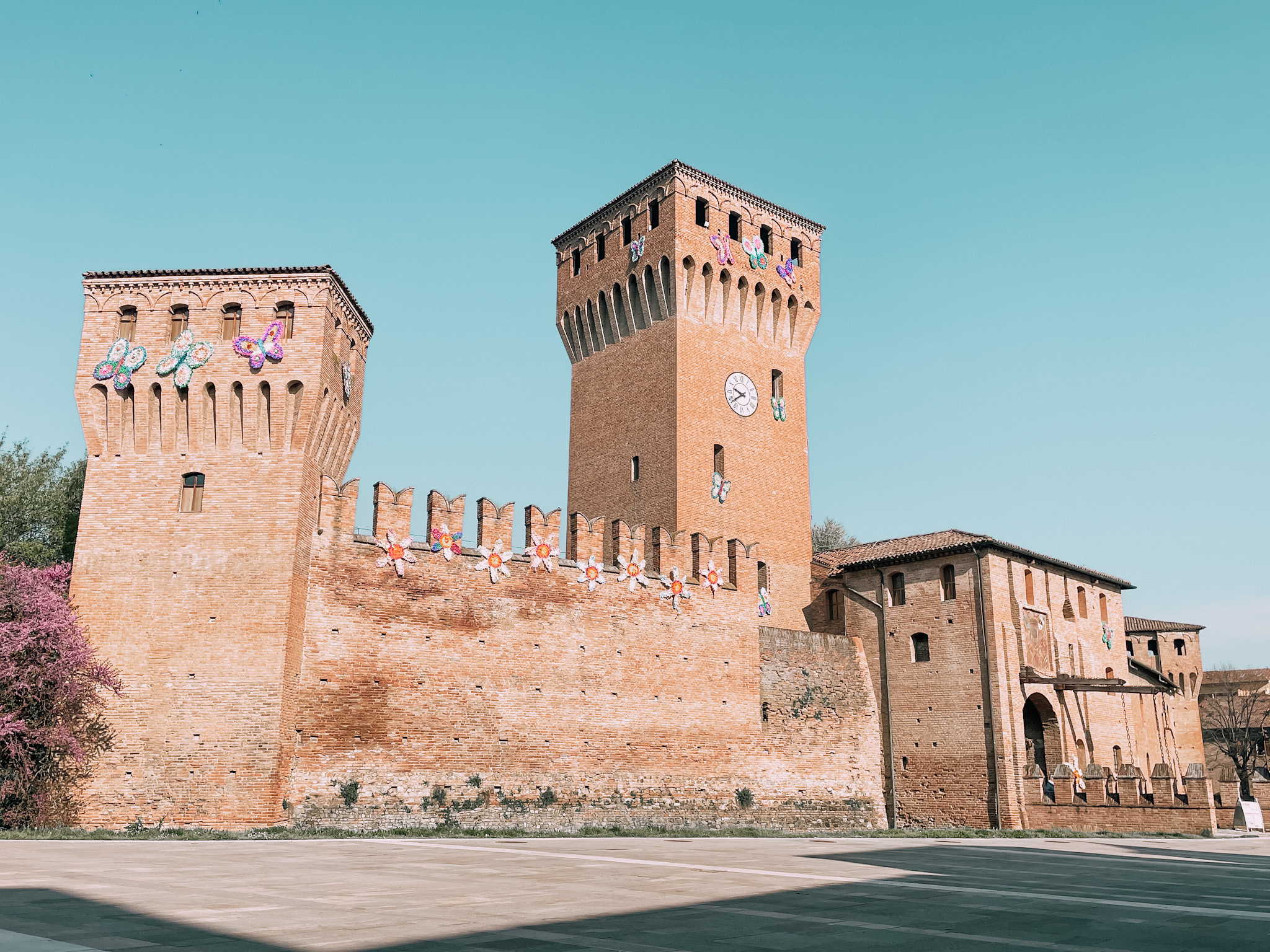 le mura del castello di Formigine